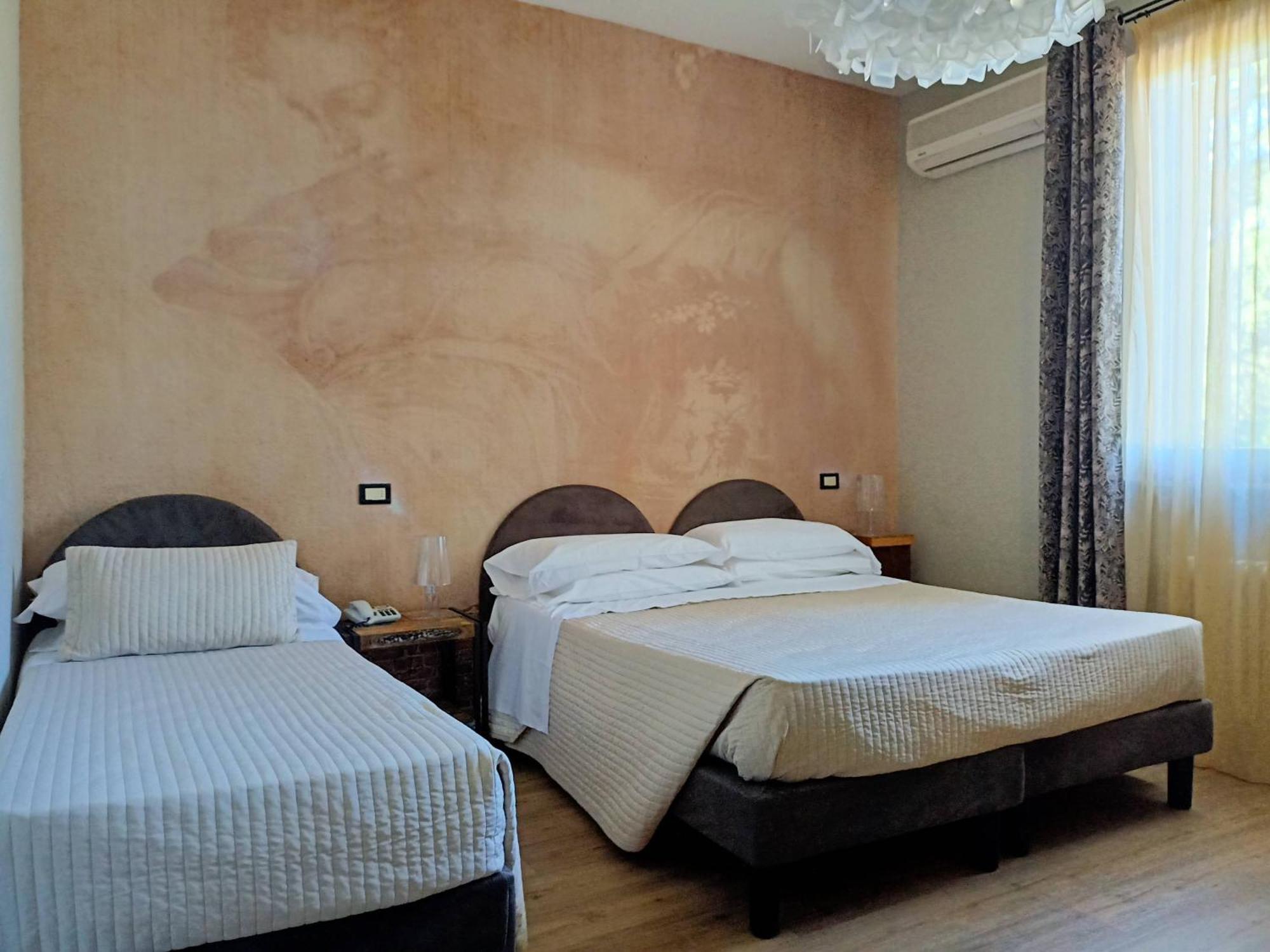 Agrihotel Villa Ambra Сант'Альбино Экстерьер фото